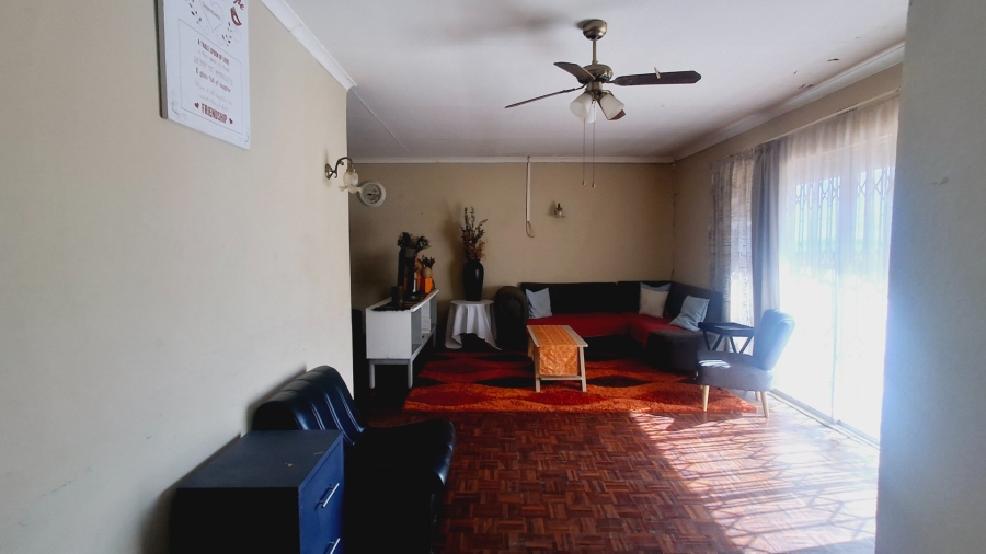 3 Bedroom Property for Sale in Roodia Free State
